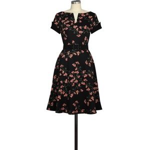 Plus Size Short Sleeve Floral Pin Up Summer Dress